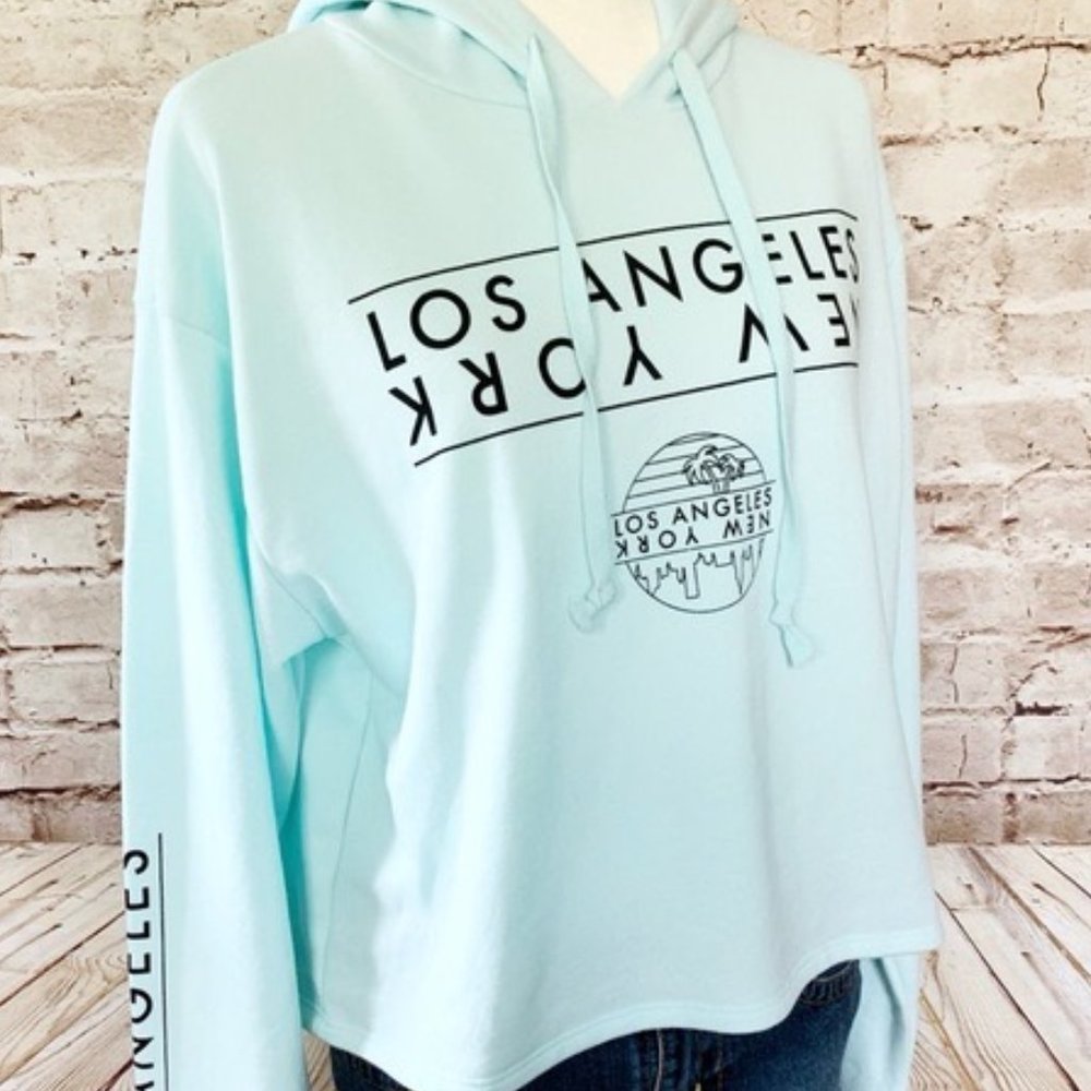 Slightly cropped ‘Los Angeles New York’ hoodie